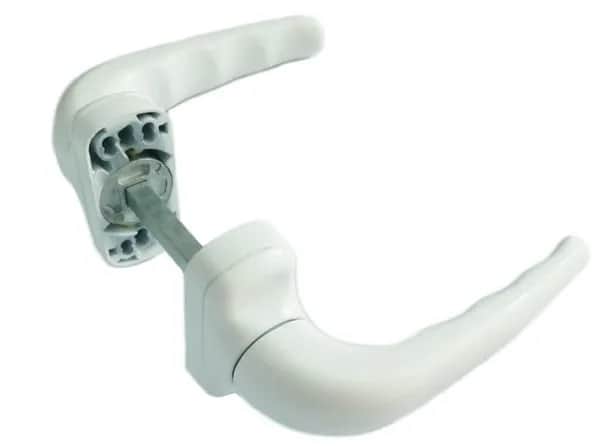 Biała klamka do drzwi – Stylowa klamka zapewniająca funkcjonalność