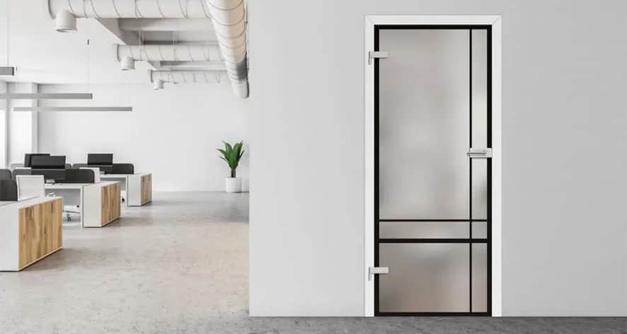 Drzwi szklane białe – jakie są trendy w drzwiach szklanych białych?