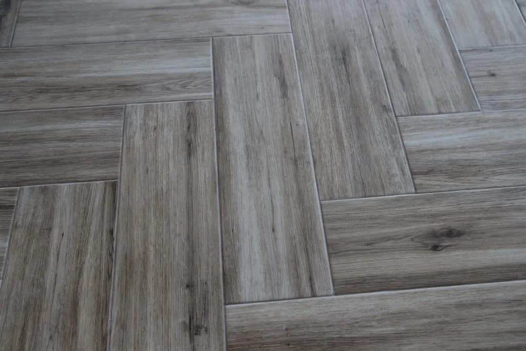 Jaka szerokość fugi do cegły zapewni trwałość i estetykę? Praktyczne porady