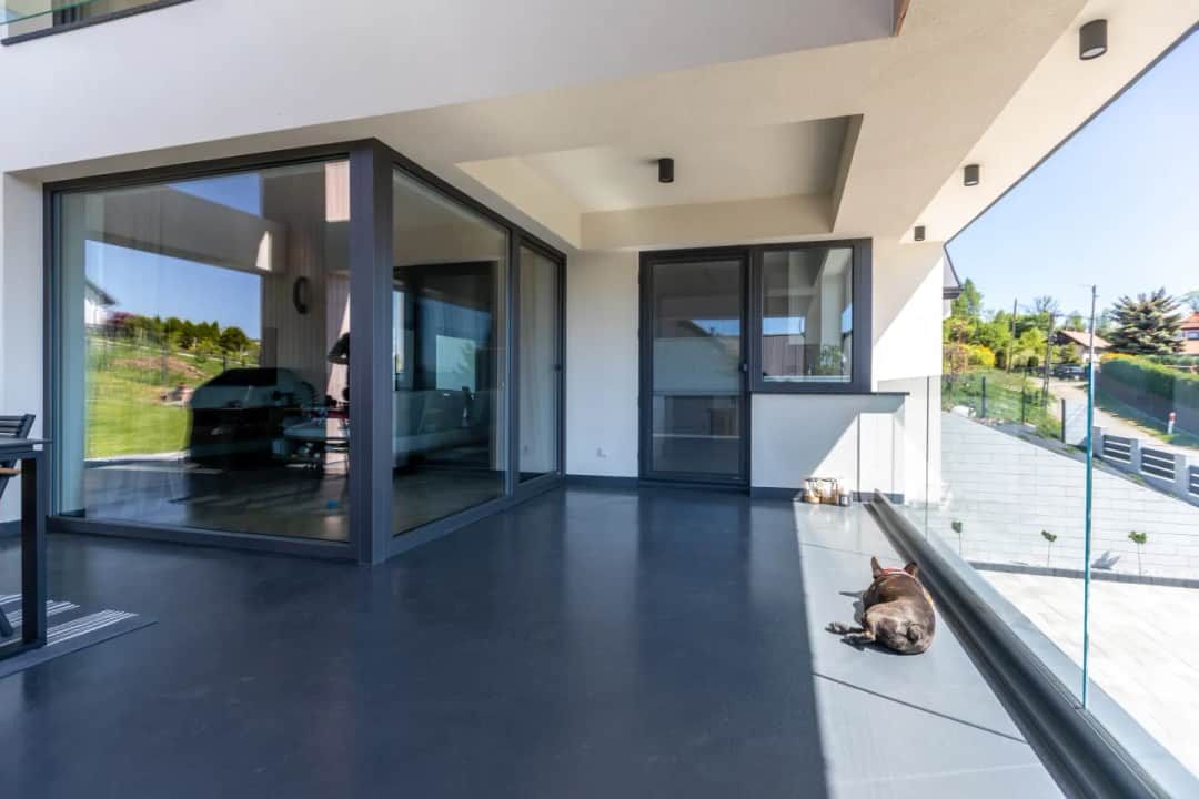 Drzwi tarasowe – elegancja, funkcjonalność i komfort w Twoim domu