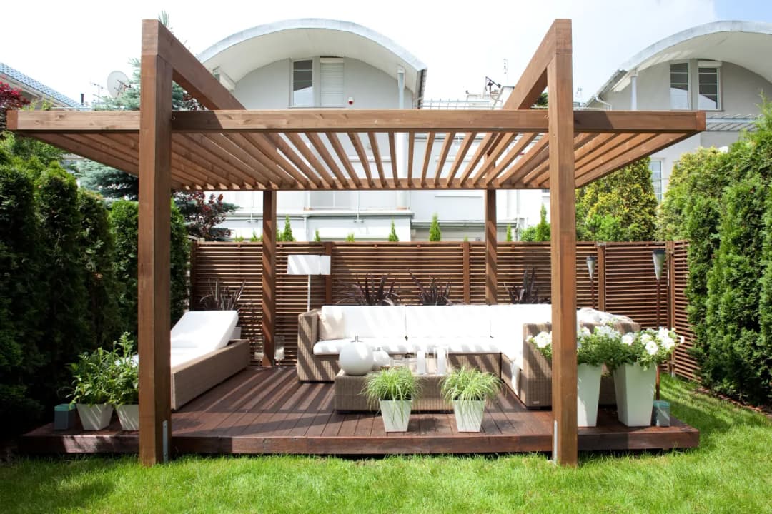 pergola z drewna klejonego